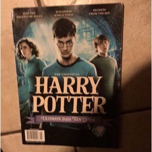 “HARRY POTTER 2024 FAN GUIDE” (NEW)!